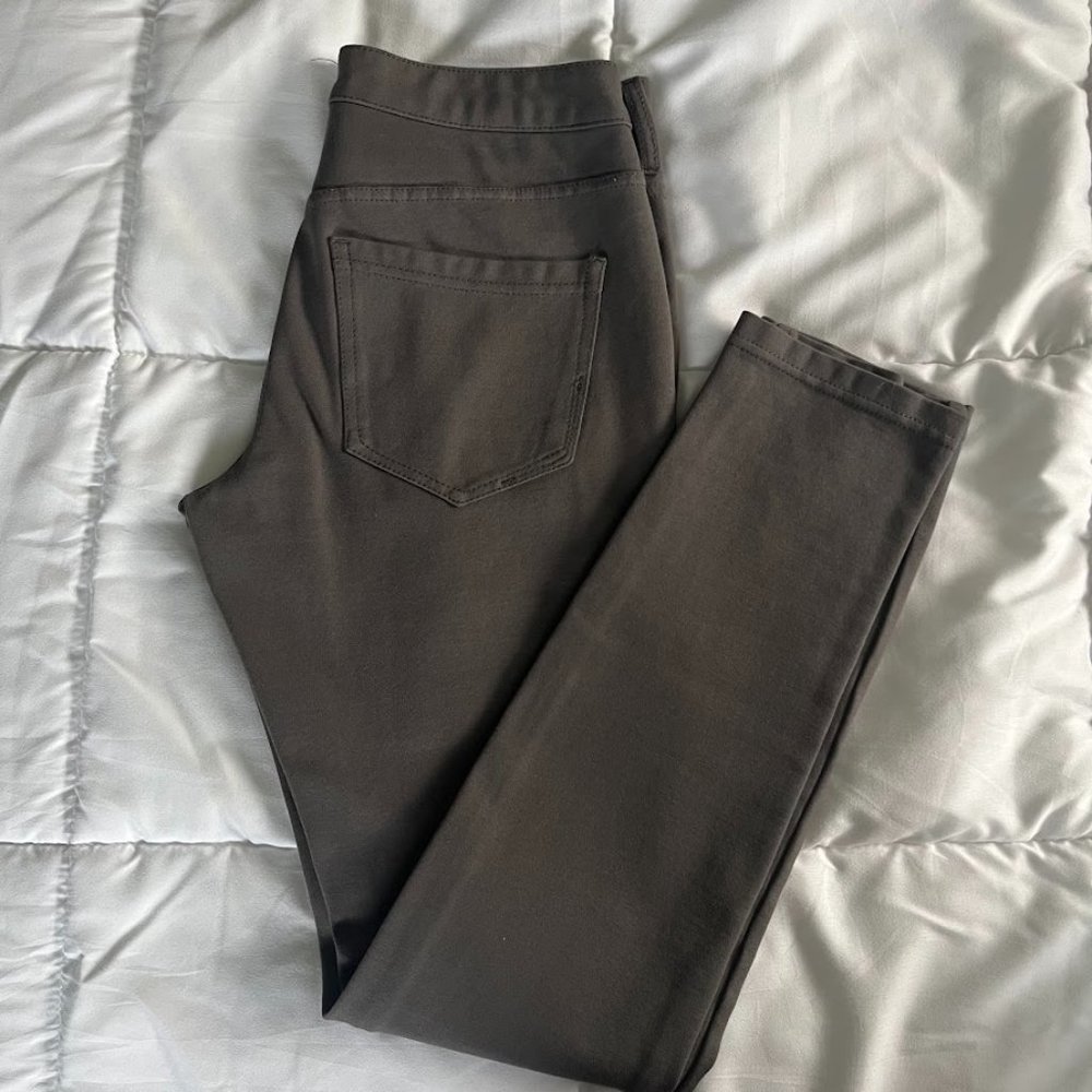 Ladies Casual / Business Casual Gray Pants